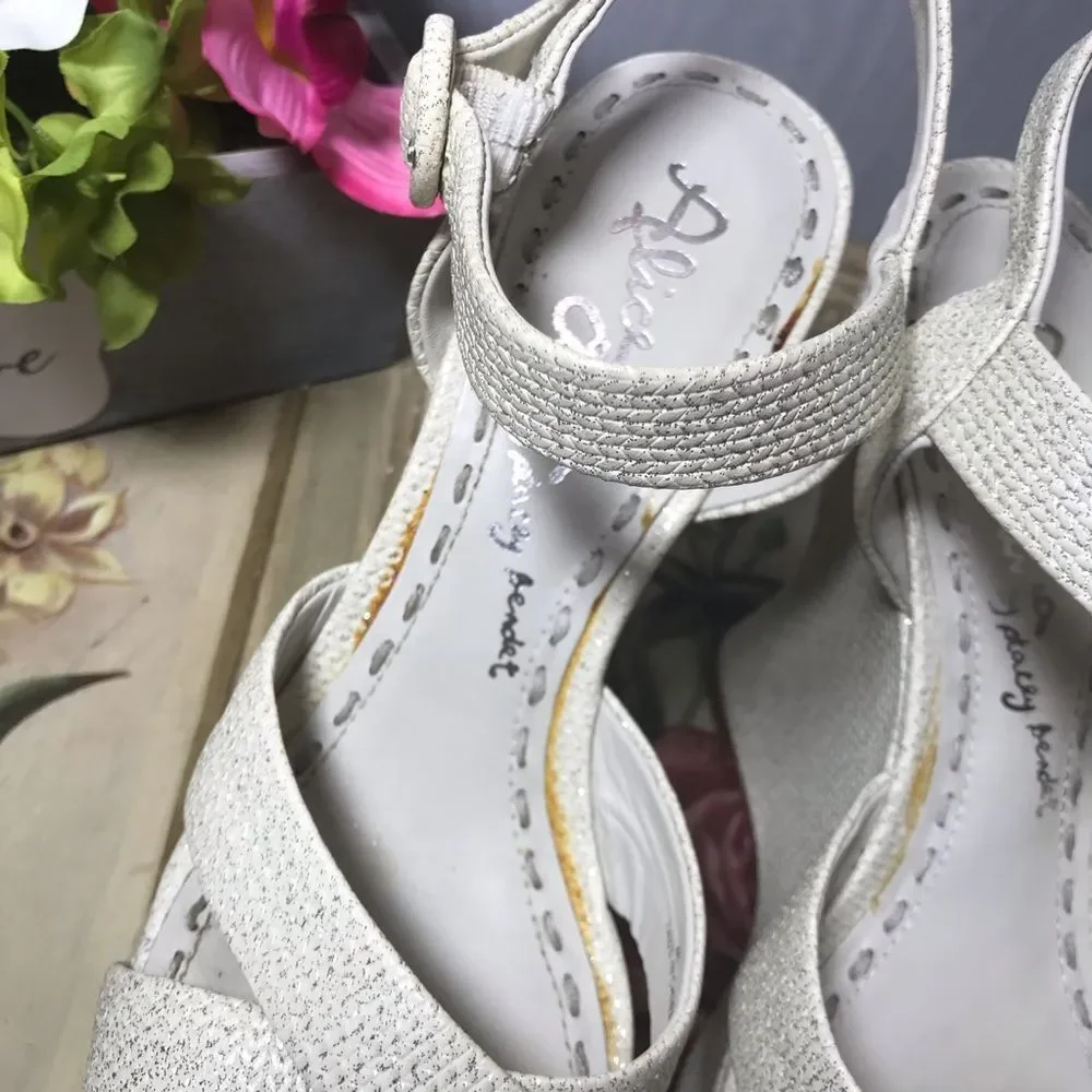 Alice & Olivia Juliet Metallic Platform Wedges Sz 40